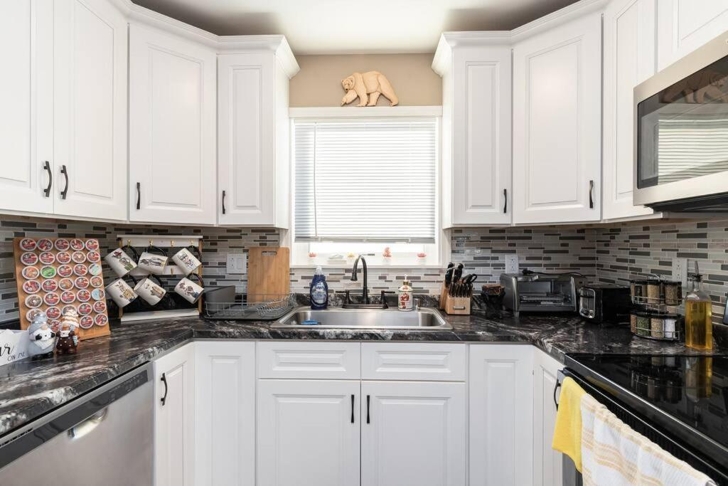 Birch Hill Retreat Great Location2+Garage+Aurora Villa Fairbanks Buitenkant foto